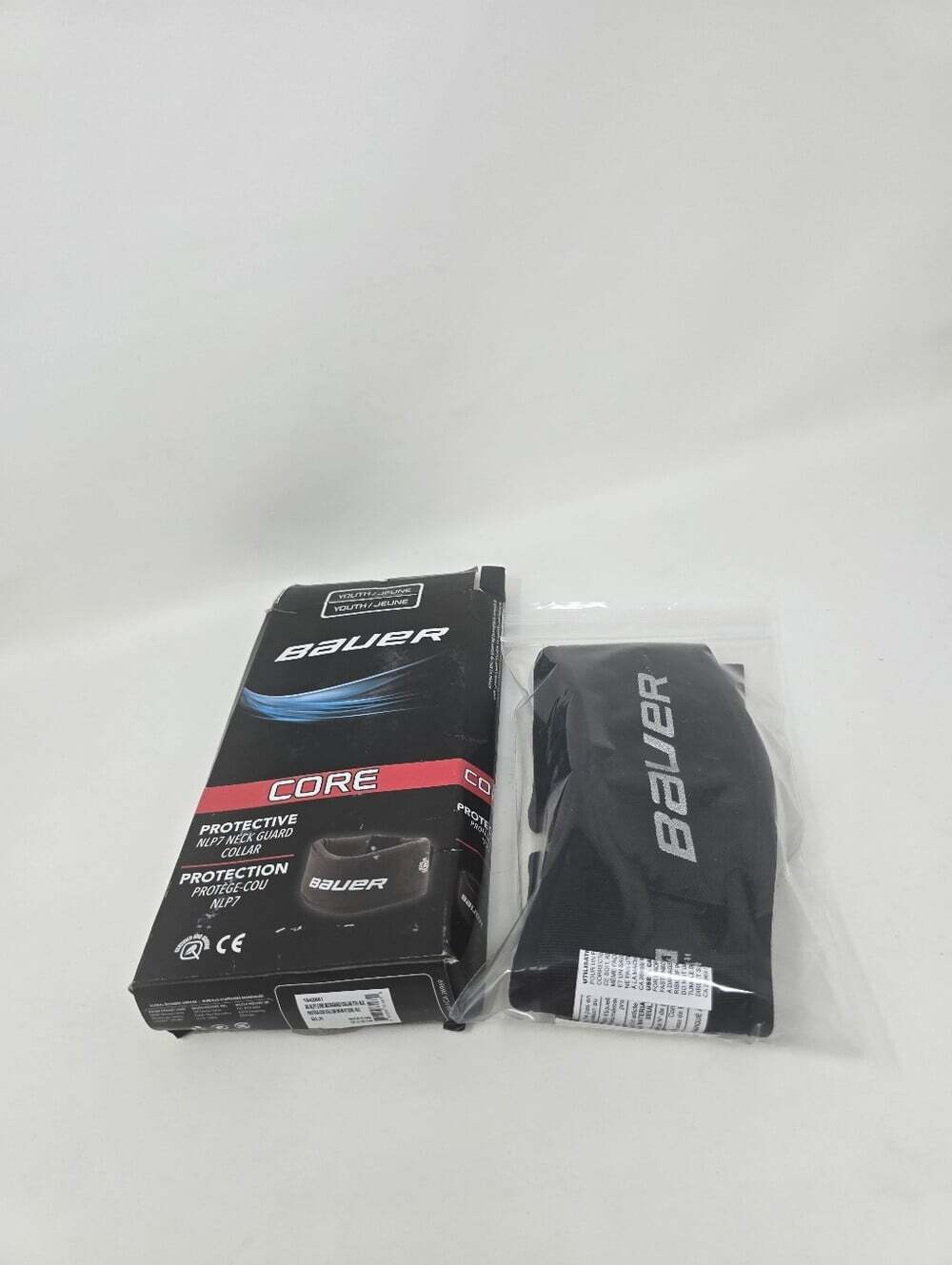 NEW Bauer Core Hockey Neck Guard Neck Protector Youth Small Medium 10-14" Black